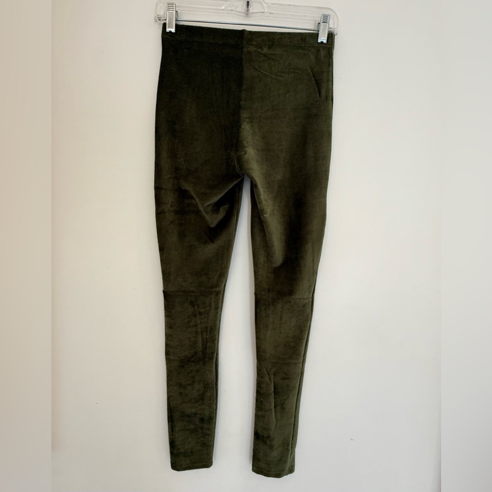 ✅NWT L.I.A size small Olive Green Corduroy Ribbed harvest Leggings fall textured